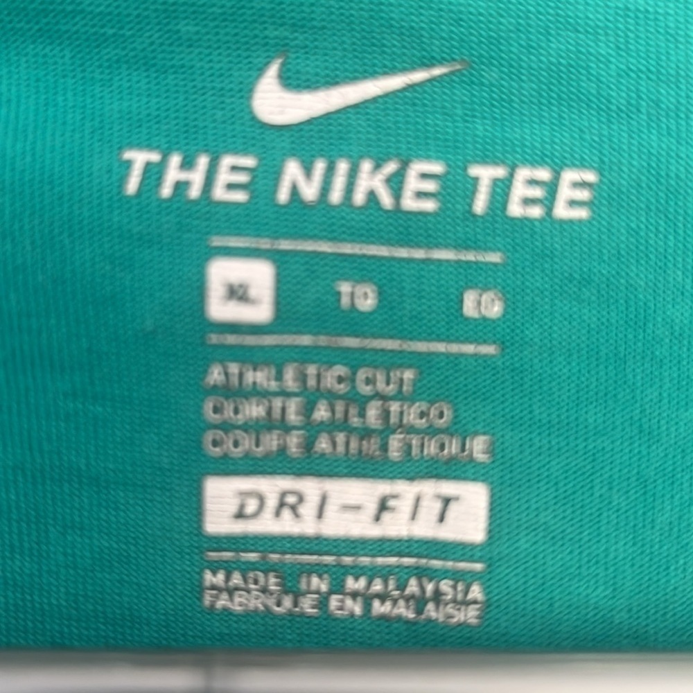 Nike Tshirt “MAKE PLAYS NOT EXCUSES “ size XL - Picture 4 of 5